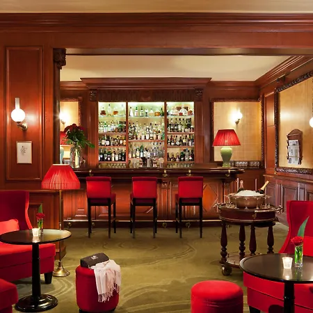Otel Barriere Le Royal