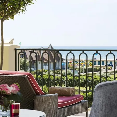 Barriere Le Royal 5*