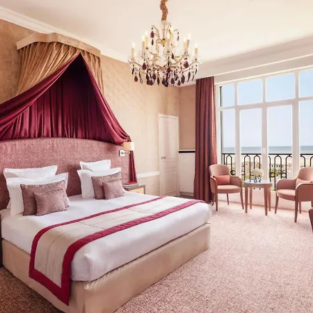 Hotel Barriere Le Royal