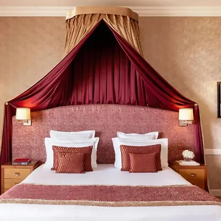 Barriere Le Royal Hotel