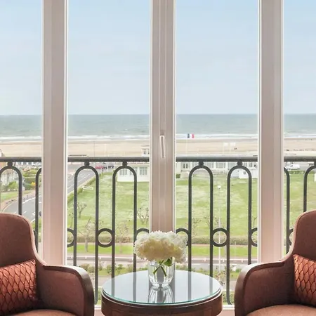 Hotel Barriere Le Royal 5*